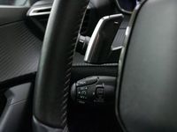 Usado Peugeot 2008 Active 130 CV (95 kW) 2023 Naranja SUV