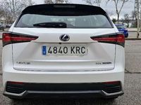 usado Lexus NX300 300h Business Navigation 2WD