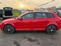 Usado Audi A3 Sportback Ambiente 140 CV (102 kW) 2006 Rojo Utilitario