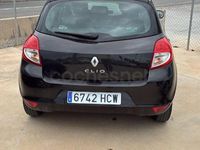 Usado Renault Clio II Authentique 75 CV (55 kW) 2011 Negro Berlina