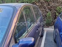 Usado Renault Scénic II Authentique 98 CV (72 kW) 2004 Azul Monovolumen