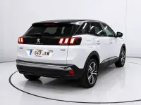 Usado Peugeot 3008 Allure 130 CV (95 kW) 2017 Blanco SUV