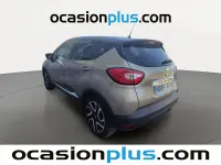 Usado Renault Captur Zen 120 CV (88 kW) 2015 Beige SUV