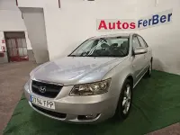 Usado Hyundai Sonata Style 140 CV (102 kW) 2007 Gris / plata Berlina