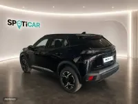 Usado Peugeot 2008 Allure 100 CV (73 kW) 2023 Negro SUV