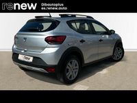 Usado Dacia Sandero Essentiel 91 CV (66 kW) 2022 Gris Berlina