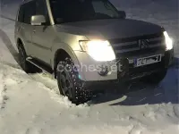 Usado Mitsubishi Montero 250 CV (183 kW) 2009 Gris / plata SUV