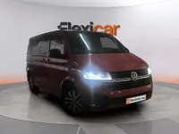 Usado VW Multivan 199 CV (146 kW) 2021 Rojo Monovolumen