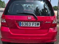 Usado Honda Jazz ES 83 CV (61 kW) 2007 Rojo Utilitario