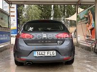 Usado Seat Leon Sport 105 CV (77 kW) 2007 Negro Utilitario