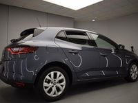 Usado Renault Mégane IV LIMITED 140 CV (102 kW) 2019 Azul Berlina