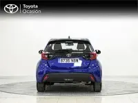 Usado Toyota Yaris Active 116 CV (85 kW) 2025 Azul Utilitario
