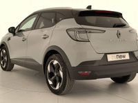 Usado Renault Captur Techno 100 HP (73 kW) 2025 Cinzento SUV