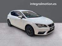 Usado Seat Leon Style 115 CV (84 kW) 2020 Blanco Familiar