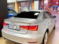 Usado Audi A3 110 CV (80 kW) 2016 Gris / plata Berlina