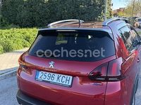 Usado Peugeot 2008 Allure 110 CV (80 kW) 2017 Rojo SUV