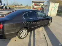 Usado VW Passat Advance 140 CV (102 kW) 2008 Marrón Berlina