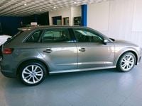 Usado Audi A3 Sportback S-Line 110 CV (80 kW) 2015 Marrón Utilitario