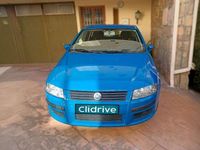 Usado Fiat Stilo 116 CV (85 kW) 2005 Azul Berlina
