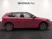 Usado Skoda Kamiq Sport 110 CV (80 kW) 2023 Rojo SUV