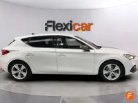 Usado Seat Leon FR 150 CV (110 kW) 2022 Blanco Utilitario