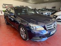 Usado Mercedes E300 Avantgarde 231 CV (169 kW) 2015 Azul Familiar
