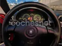 Usado Mazda MX5 110 CV (80 kW) 1998 Rojo Descapotable