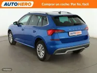 Usado Skoda Kamiq Ambition 110 CV (80 kW) 2024 Azul SUV