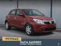Usado Dacia Sandero Lauréate 75 CV (55 kW) 2011 Granate Berlina