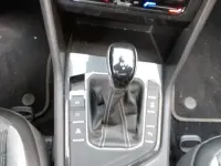 Usado VW Tiguan R-line 150 CV (110 kW) 2022 Gris / plata SUV