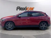 Usado Mercedes GLA200 150 CV (110 kW) 2025 Rojo SUV