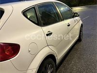 Usado Seat Altea 105 CV (77 kW) 2005 Blanco Berlina