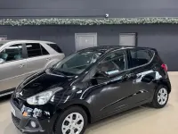 Usado Hyundai i10 66 CV (48 kW) 2014 Negro Utilitario