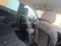Usado Opel Astra 110 CV (80 kW) 2019 Negro Berlina