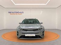 Usado Kia Stonic 84 CV (61 kW) 2023 Gris SUV
