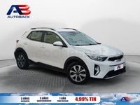 Usado Kia Stonic 100 HP (73 kW) 2022 Branco SUV