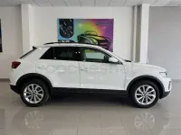 Usado VW T-Roc Life 150 CV (110 kW) 2023 Blanco SUV