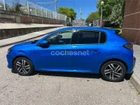 Usado Peugeot 208 Allure 100 CV (73 kW) 2020 Azul Utilitario