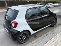 Usado Smart ForFour Passion 90 CV (66 kW) 2017 Negro Utilitario