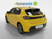 Usado Peugeot 208 Allure 100 CV (73 kW) 2022 Amarillo Utilitario