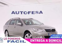 Usado Skoda Octavia Elegance 105 CV (77 kW) 2013 Gris Familiar
