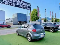 Usado Seat Altea Reference 105 CV (77 kW) 2013 Gris / plata Monovolumen
