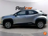 Usado Toyota Yaris Cross Active 116 CV (85 kW) 2025 Gris SUV
