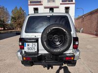 Usado Galloper Exceed 105 CV (77 kW) 1999 Gris / plata SUV