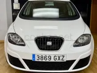 Usado Seat Altea XL 90 CV (66 kW) 2010 Blanco Monovolumen