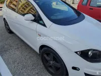 Usado Seat Altea XL Style 105 CV (77 kW) 2014 Blanco Monovolumen