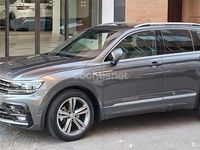 Usado VW Tiguan Sportline 150 CV (110 kW) 2019 Gris / plata SUV