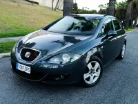 Usado Seat Leon Sport 102 CV (75 kW) 2005 Gris / plata Utilitario