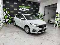 Usado Dacia Sandero Comfort 91 CV (66 kW) 2022 Blanco Berlina
