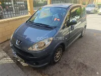 Usado Peugeot 1007 75 CV (55 kW) 2005 Gris / plata Monovolumen